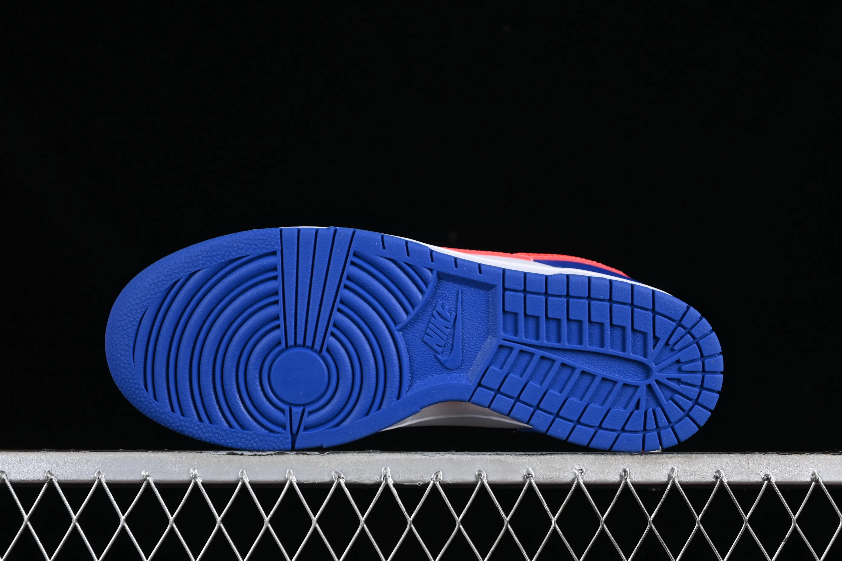 All categories Nk SB Dunk series Nk SB Dunk Low low-top sneakers Nk Dunk Low white blue red SB low-top casual sneakers CW1590-104